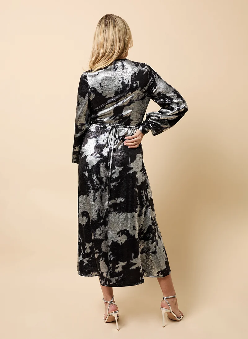 Little Mistress V Neck Cuff Sleeve Maxi Dress