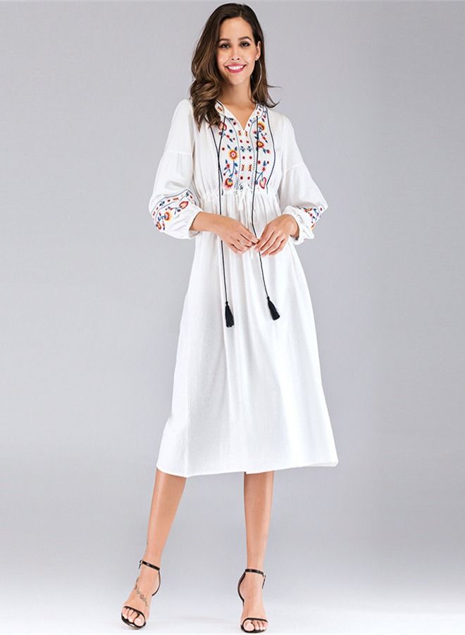 Loquat Women's Embroidered V-neck Lace Up Nine Quarter Sleeve Dress  - Image 3