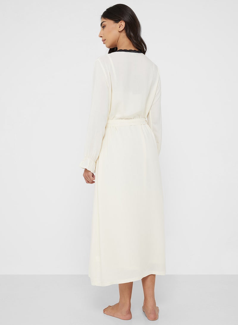 Khizana Nighdress & Robe Set - Image 2