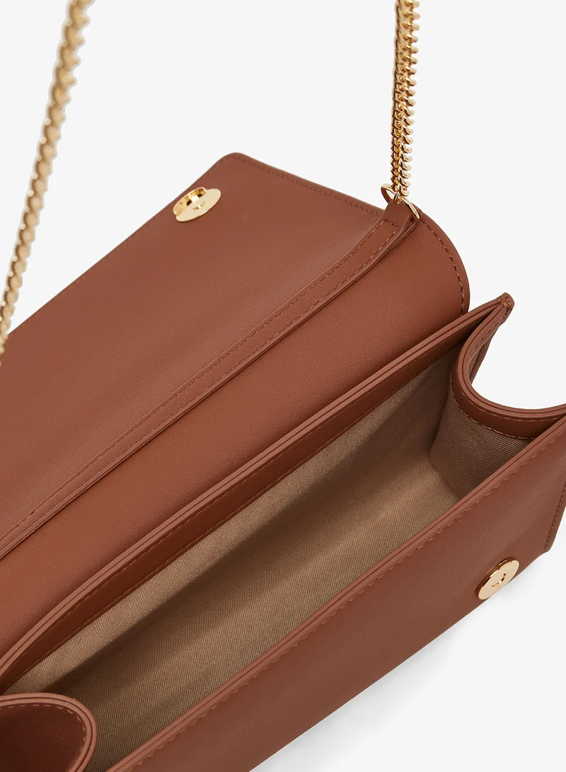 لوف موسكينو Zip through crossbody
