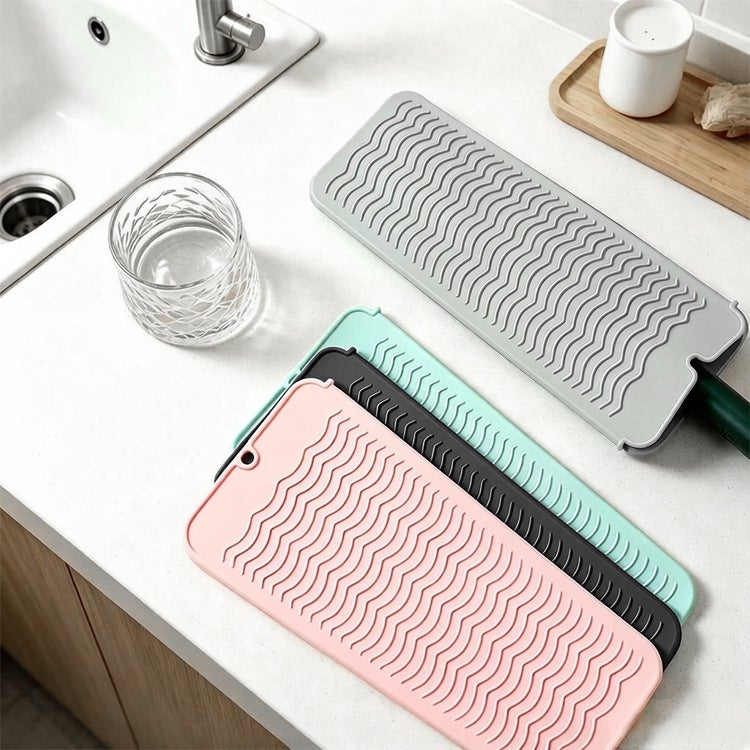 Silicone Heat Resistant Cover for Hair Curling Iron and Straightener - Image 1