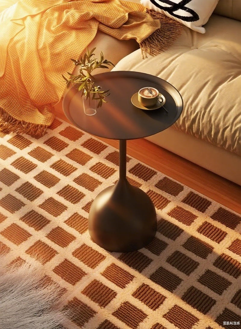 طاولة قهوة، أريكة نورديك جانبية مزخرفة للمساحات الصغيرة في غرفة المعيشة أو غرفة النوم أو الفناء، طاولة جانبية معدنية عتيقة، طاولة خارجية مستديرة من الحديد المعدني مقاومة للعوامل الجوية ومقاومة للصدأ، مقاس 40×60 سم - Image 1