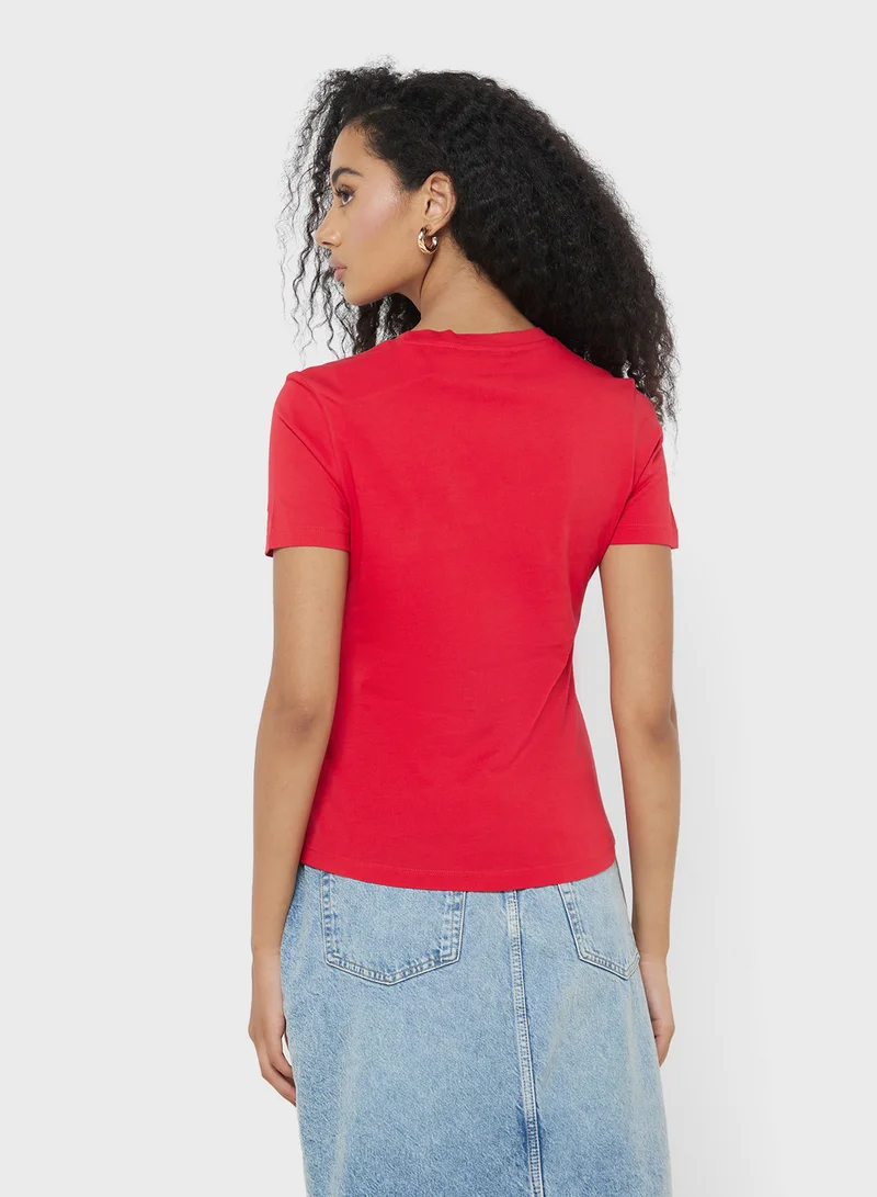 TOMMY HILFIGER Crew Neck Logo T-Shirt