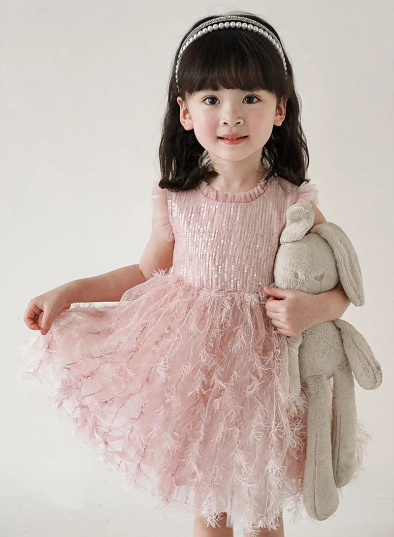 Yoehyaul Sequin Feathered Party Dress