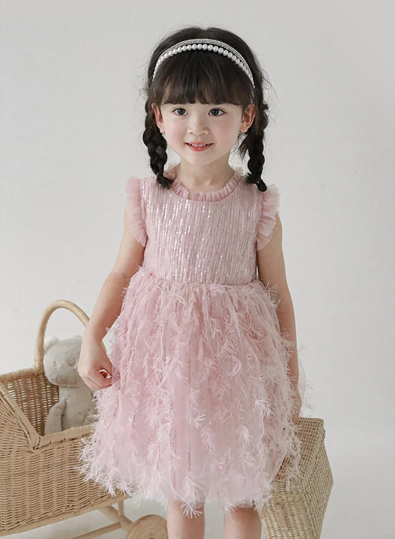 Yoehyaul Sequin Feathered Party Dress