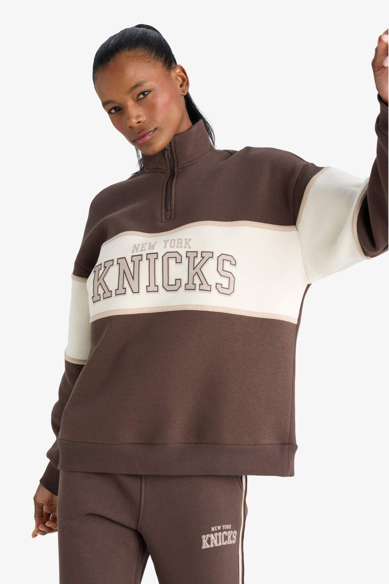 DeFactoFit NBA New York Knicks Oversize Fit Sports Sweatshirt - Image 3