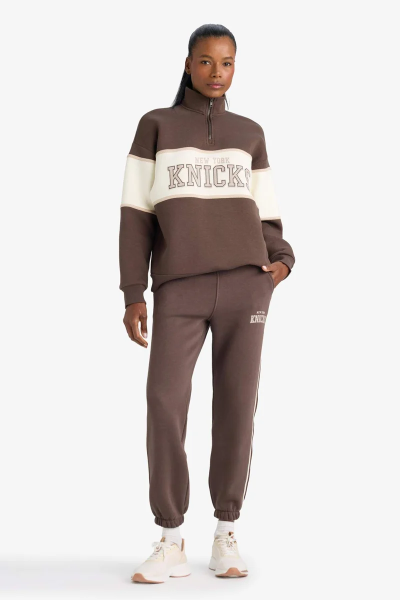 ديفاكتو DeFactoFit NBA New York Knicks Oversize Fit Sports Sweatshirt