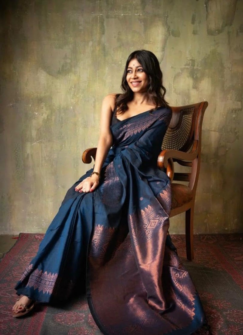 Vivatra Women Banarasi Soft Silk Saree | Jacquard Weaving with Rich Pallu & Border | Includ Matching Utitched Blouse Piece (VT-KP-6012-Blue) - Image 4