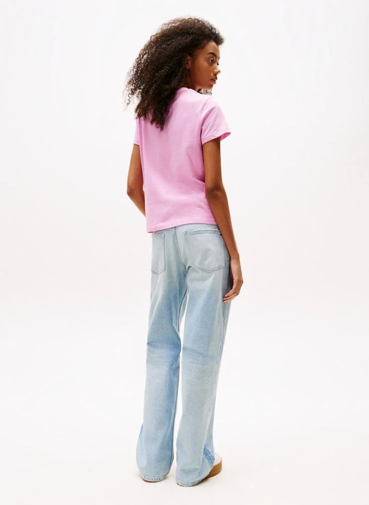 TOMMY JEANS Logo Crew Neck T-Shirt