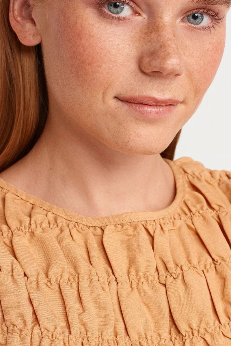 Dilvin Camel Brown DILVIN Women's Crop Blouse With Crew Neck And Buttons for Women | Best Price UAE