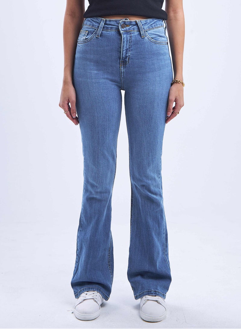 CIZARO High-Waist Medium Blue Shade Degrade Flared Jeans. - Image 3