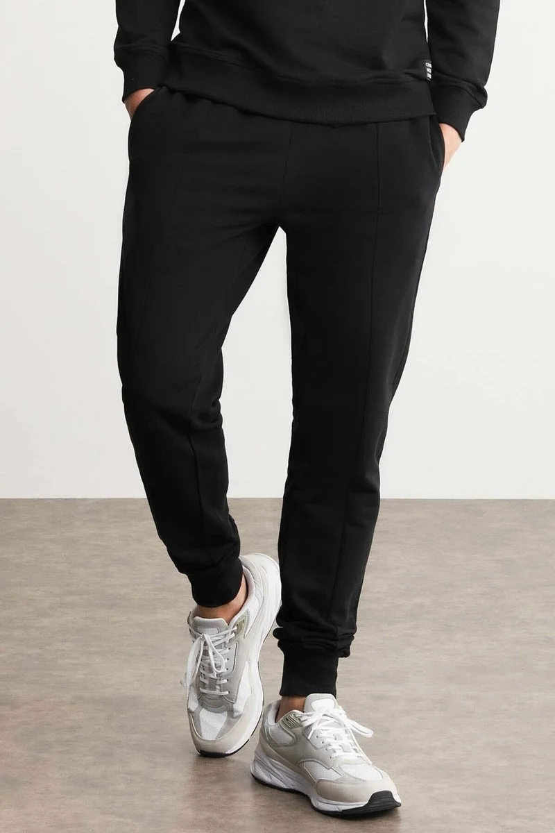 جريميلانج Fabian Men's Regular Fit Normal Cut Front Ribbed Corded 3 Thread Inside Raised Black Sweatpants