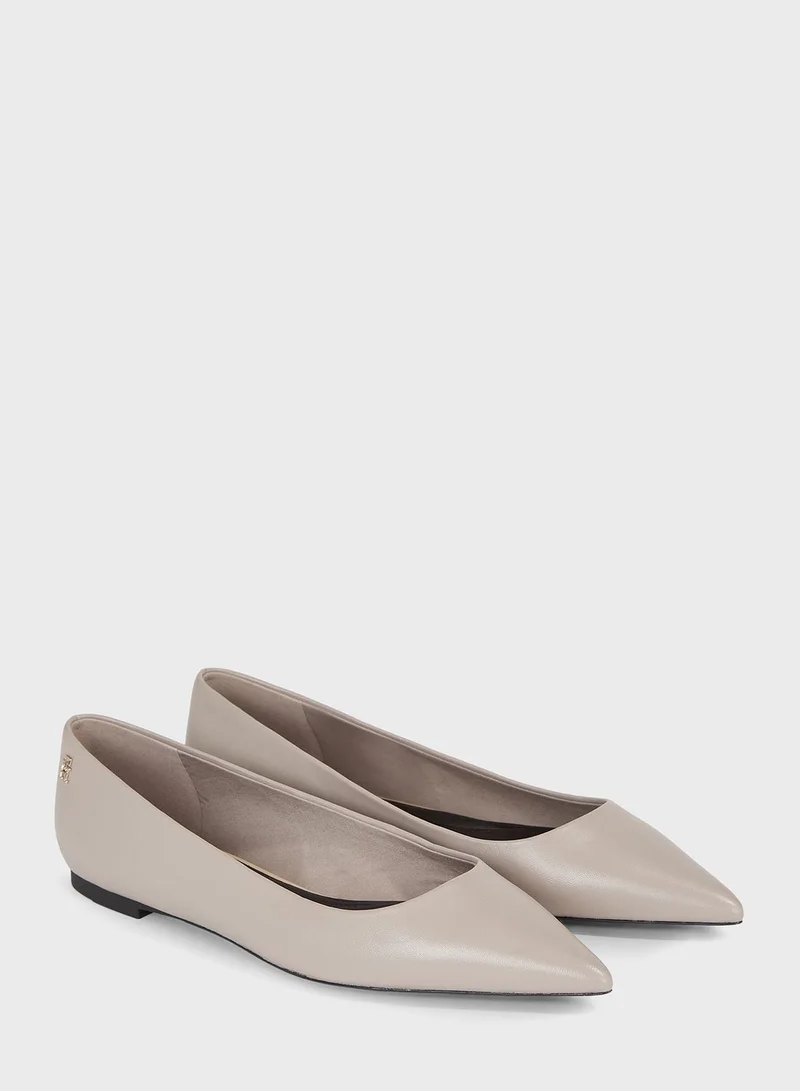 TOMMY HILFIGER Essential Pointed Toe Ballerinas