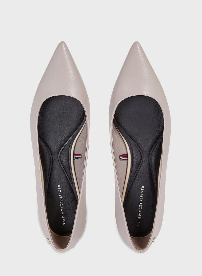 TOMMY HILFIGER Essential Pointed Toe Ballerinas