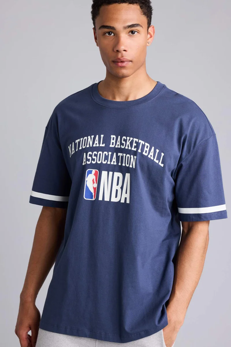 DeFacto NBA Licensed Oversize Fit Crew Neck Short Sleeve T-Shirt