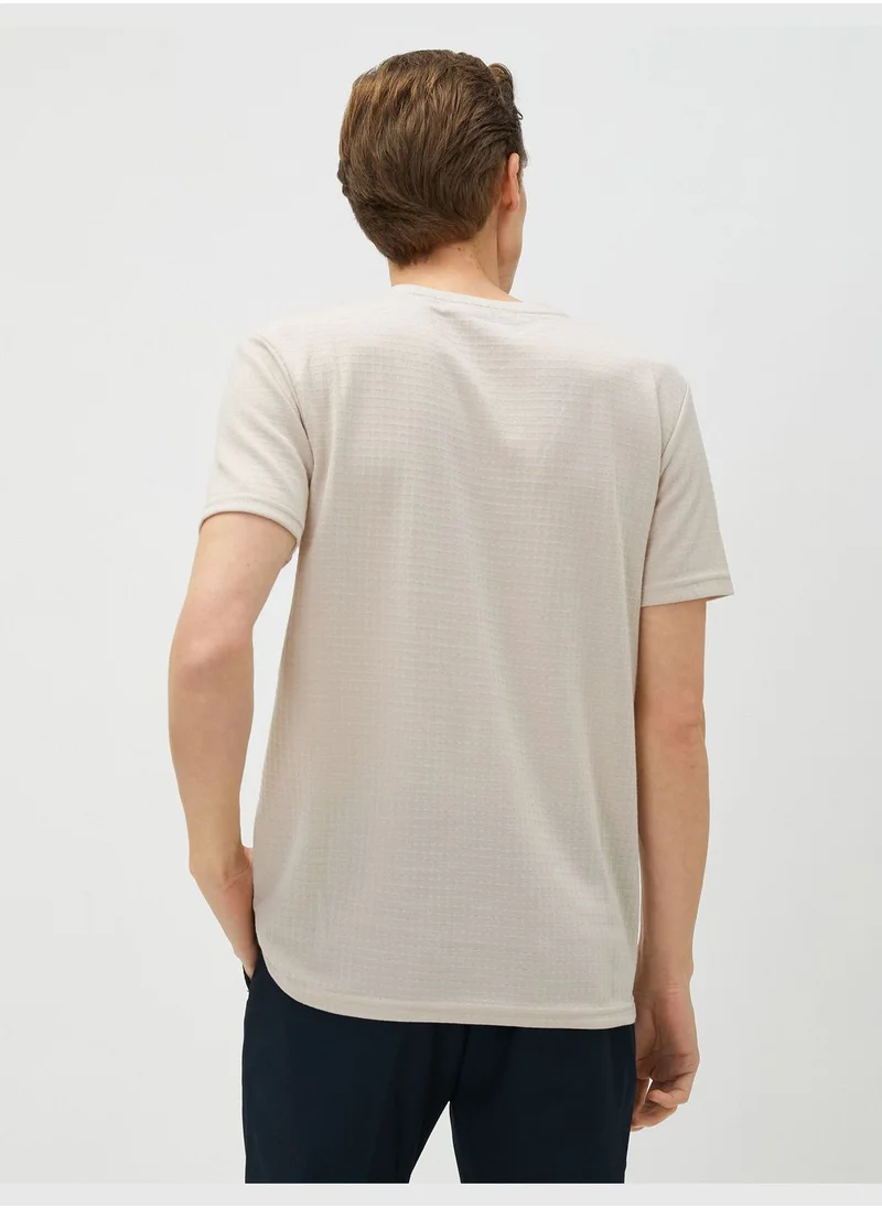 KOTON Basic T-Shirt Crew Neck Short Sleeve Tissued