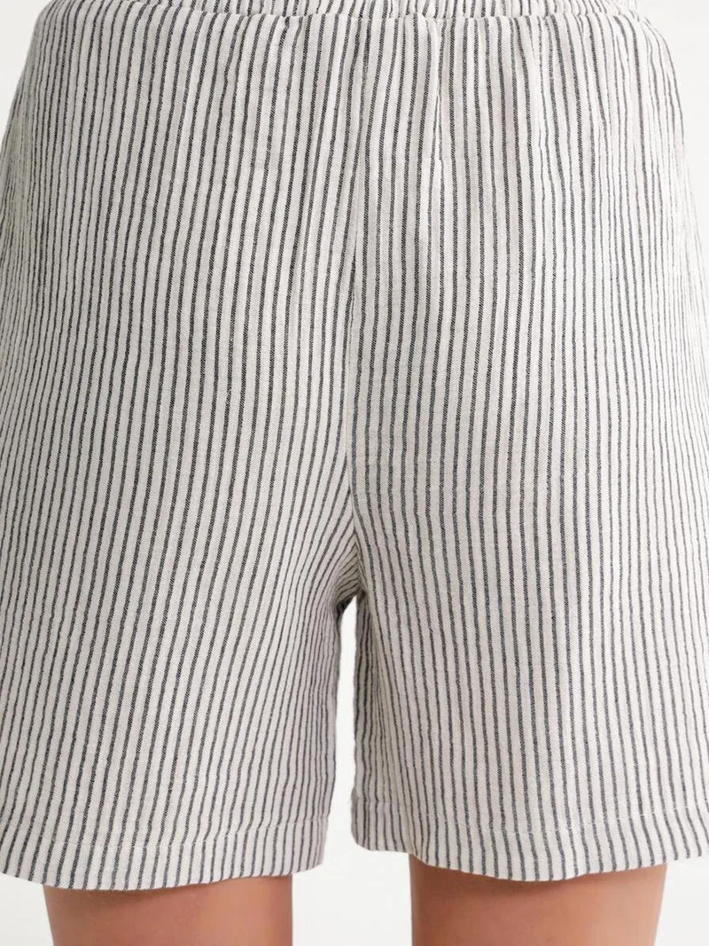 Mixray Black Mixray High-Waisted Striped Wide Leg Shorts for Women | Best Price UAE