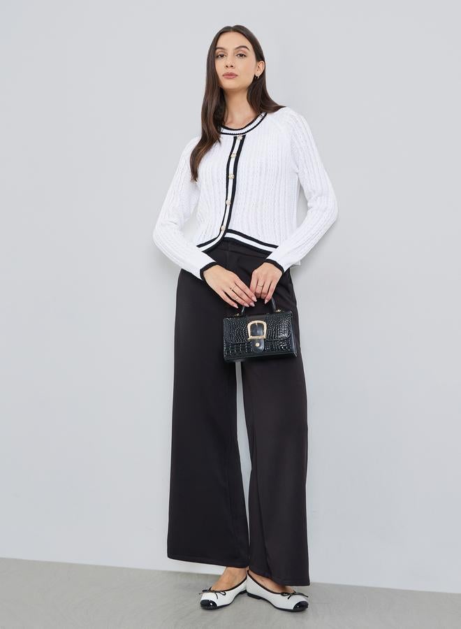 تايك تو كارديغان محبوك أبيض بأزرار - Image 2