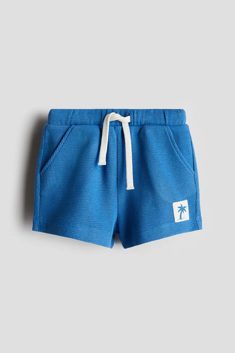 اتش اند ام Waffled cotton shorts