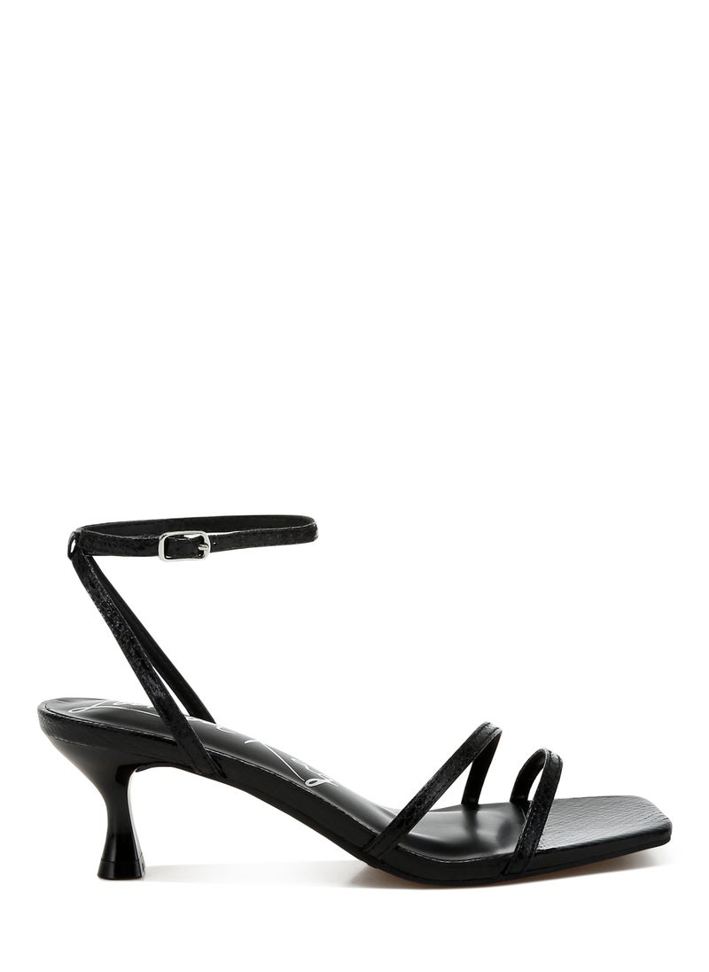 Faux Leather Strappy Sandals in Black - pzsku/Z7E4CA5F349D7AB0CFACFZ/45/_/1740375795/aa4ee7eb-6e8f-4065-87ac-c0ed3602455a