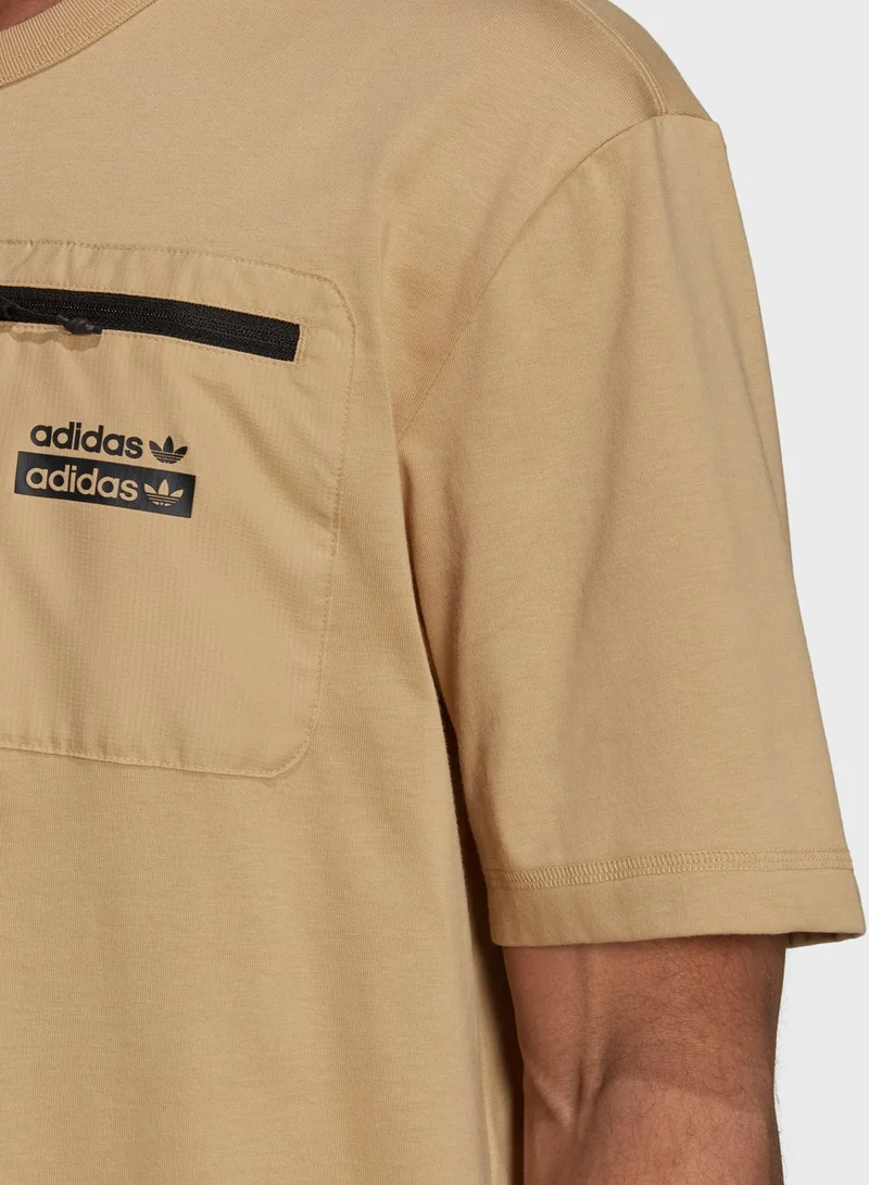 adidas Originals R.Y.V. Logo T-Shirt