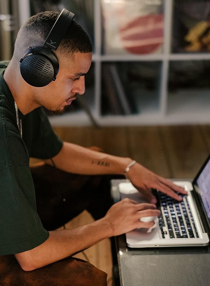 Beyer Dynamic beyerdynamic DT 700 PRO X Closed-Back Studio Headphones - Image 1