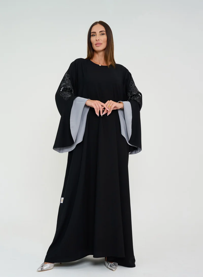 Rosette Abaya French cut Abaya with Flowing sleeves with embroidery