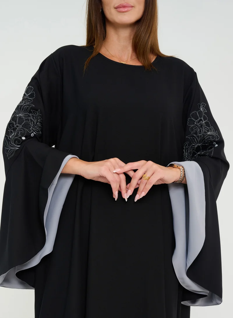 Rosette Abaya French cut Abaya with Flowing sleeves with embroidery