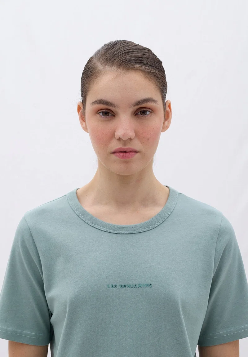 ليس بنجامنز تي شيرت عادي ٤٠٤