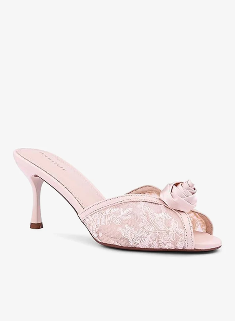 أيقون كعب مفتوح مطرز