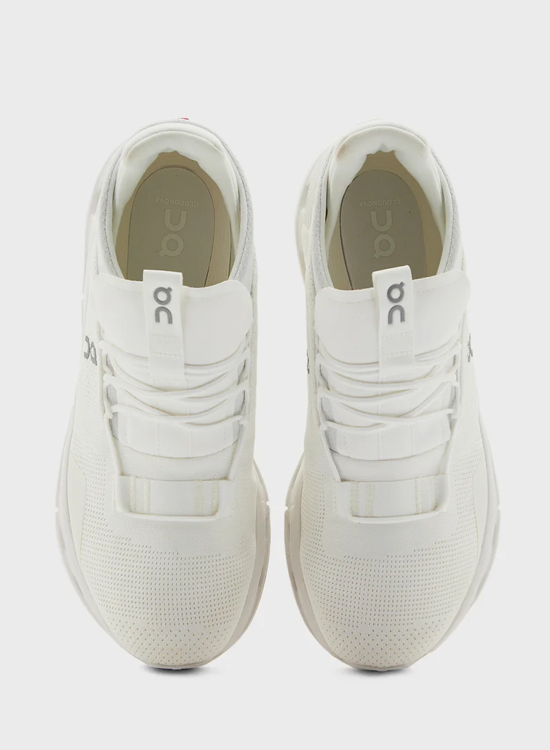 On Running Cloudnova Undyed