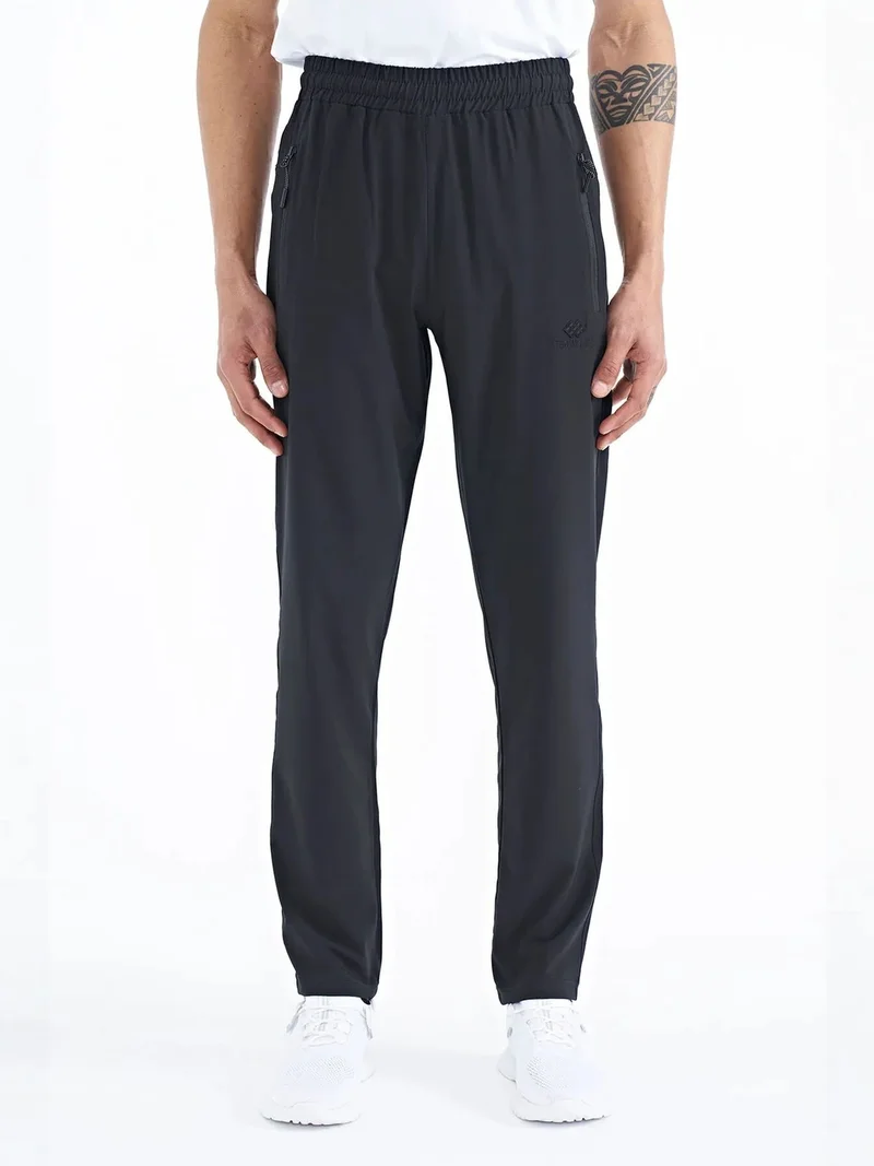 تومي لايف TOMMY Men's Straight-Leg Pull-On Sweatpants
