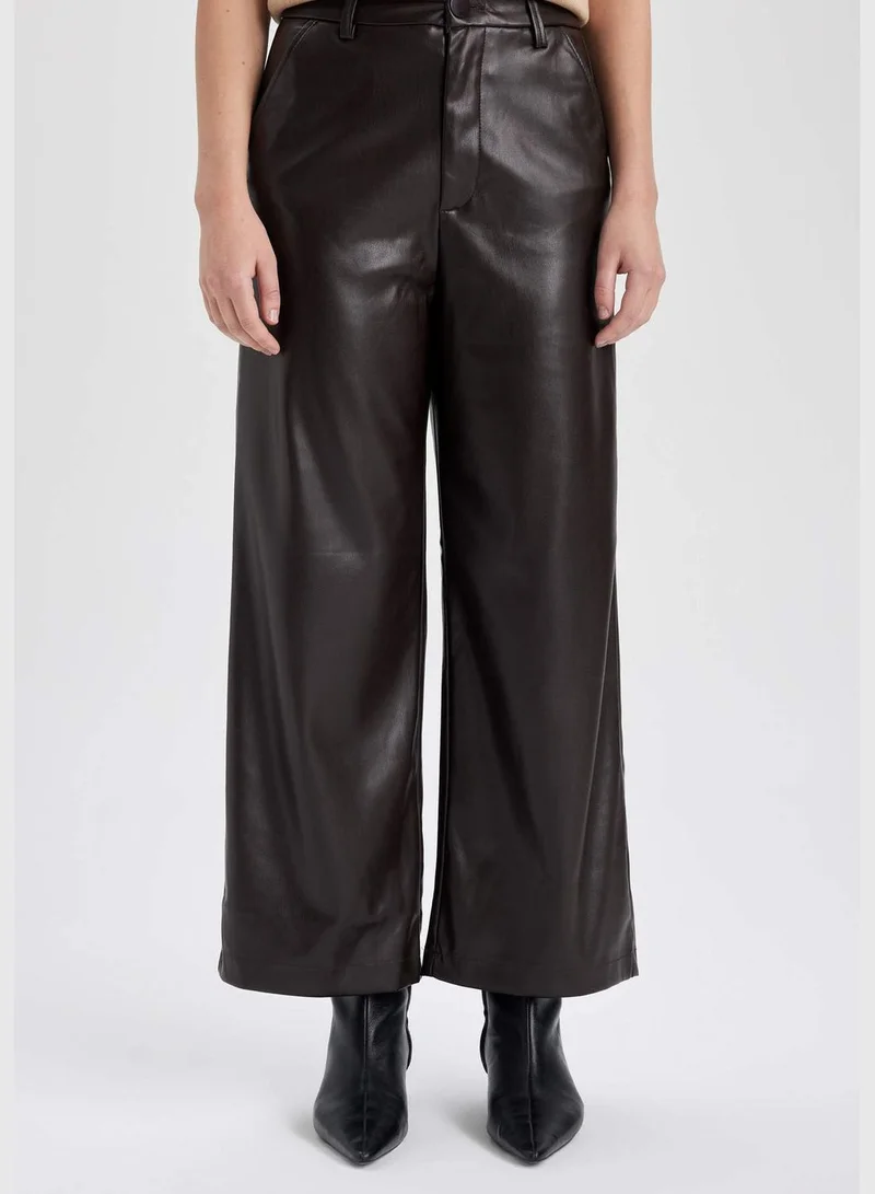 DeFacto Woman Wide Leg Woven Trousers