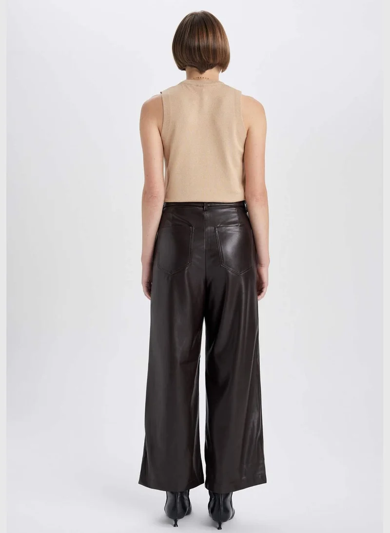 DeFacto Woman Wide Leg Woven Trousers