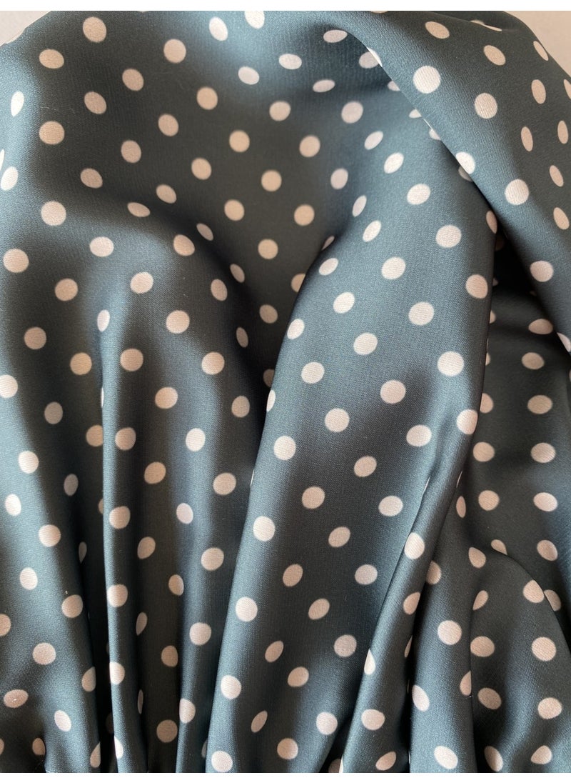 Pistore Green Polka Dot Satin Bonnet and Buckle Set for Curly Hair  - Image 3