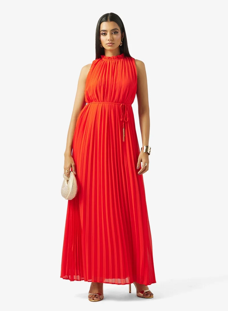 فيرو مودا فستان ماكسي مطوي بتفاصيل ربطة