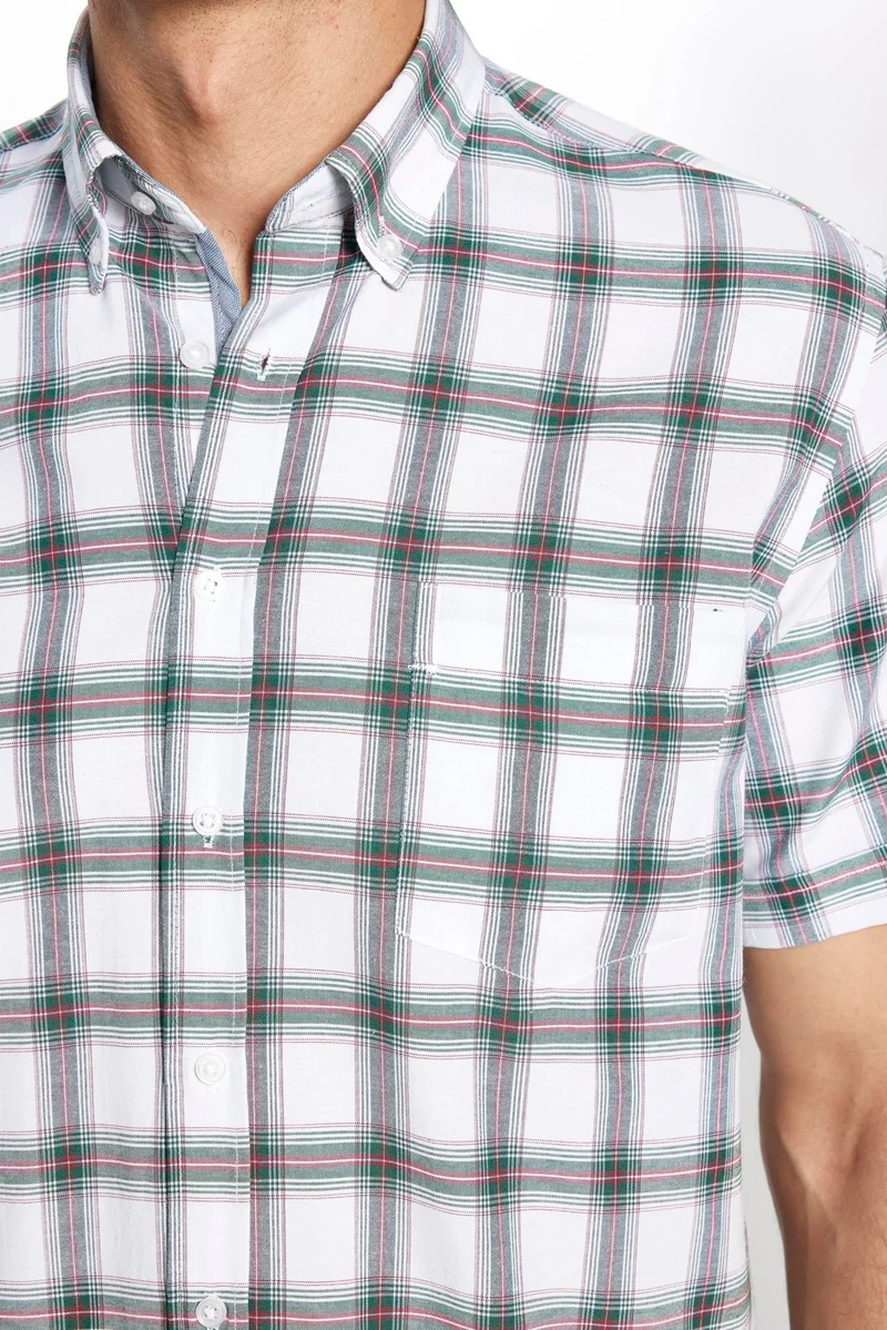 تودورس Men's Classic Fit Regular Cut Short Sleeve Cotton Single Pocket Plaid Button-Down Collar Shirt