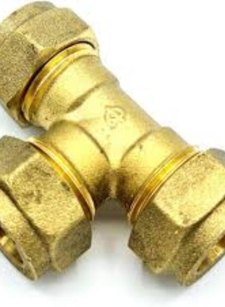KNP Male Tee Adapter in Brass with Copper fittings is designed to connect three sections of pipe or tubing, creating a tee junction with male threads.