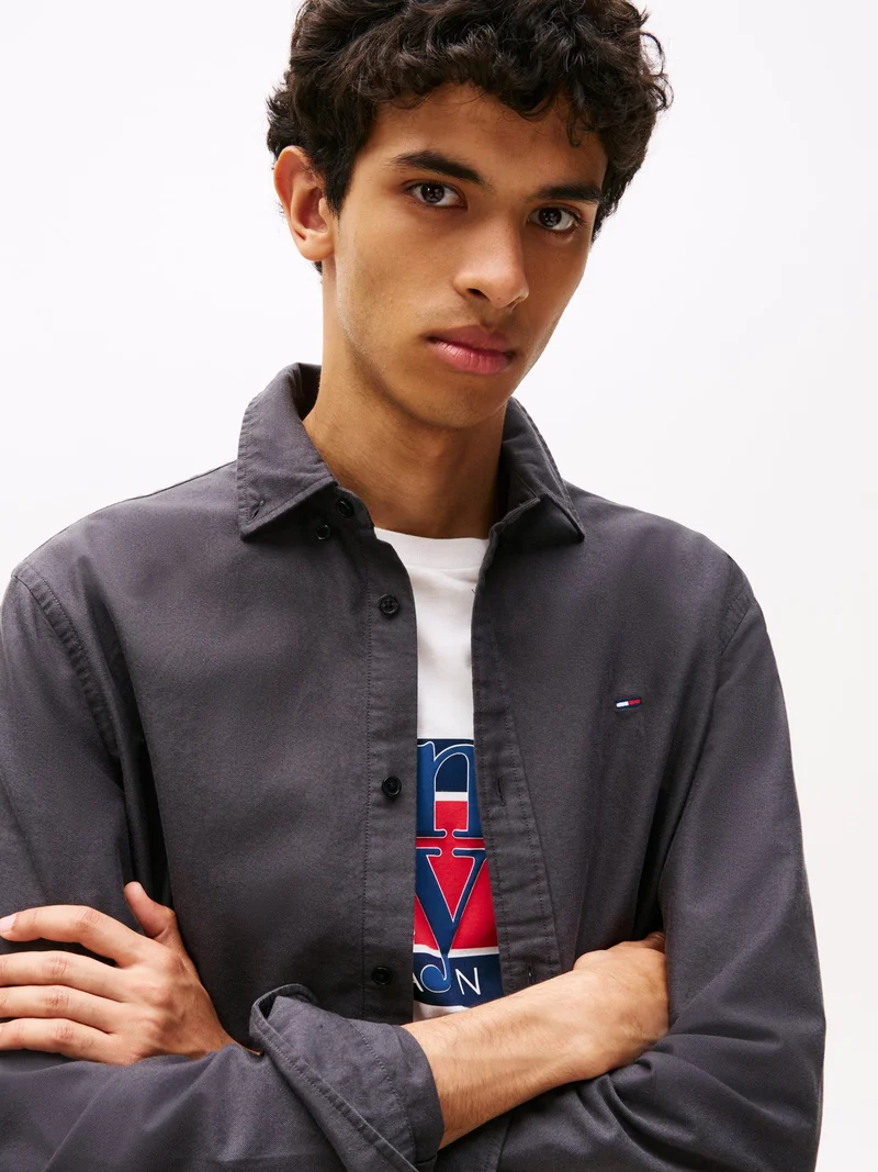 TOMMY JEANS black Regular Oxford Shirt for Men | Best Price UAE