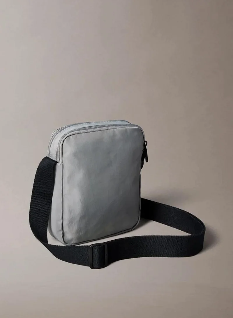 Calvin Klein Cloudburst Monologo Reporter Bag for Men | Best Price UAE