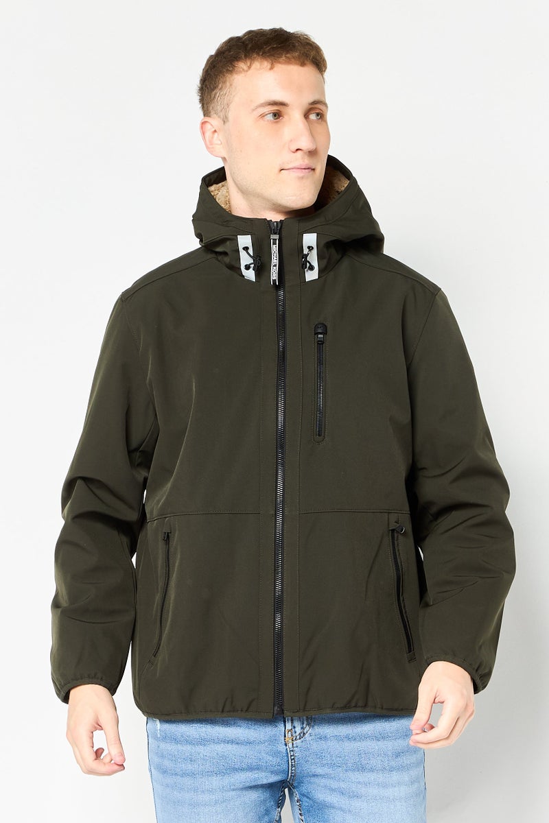 Michael Kors جاكيت رجالي بغطاء رأس بشعار العلامة التجارية، زيتوني - Image 1