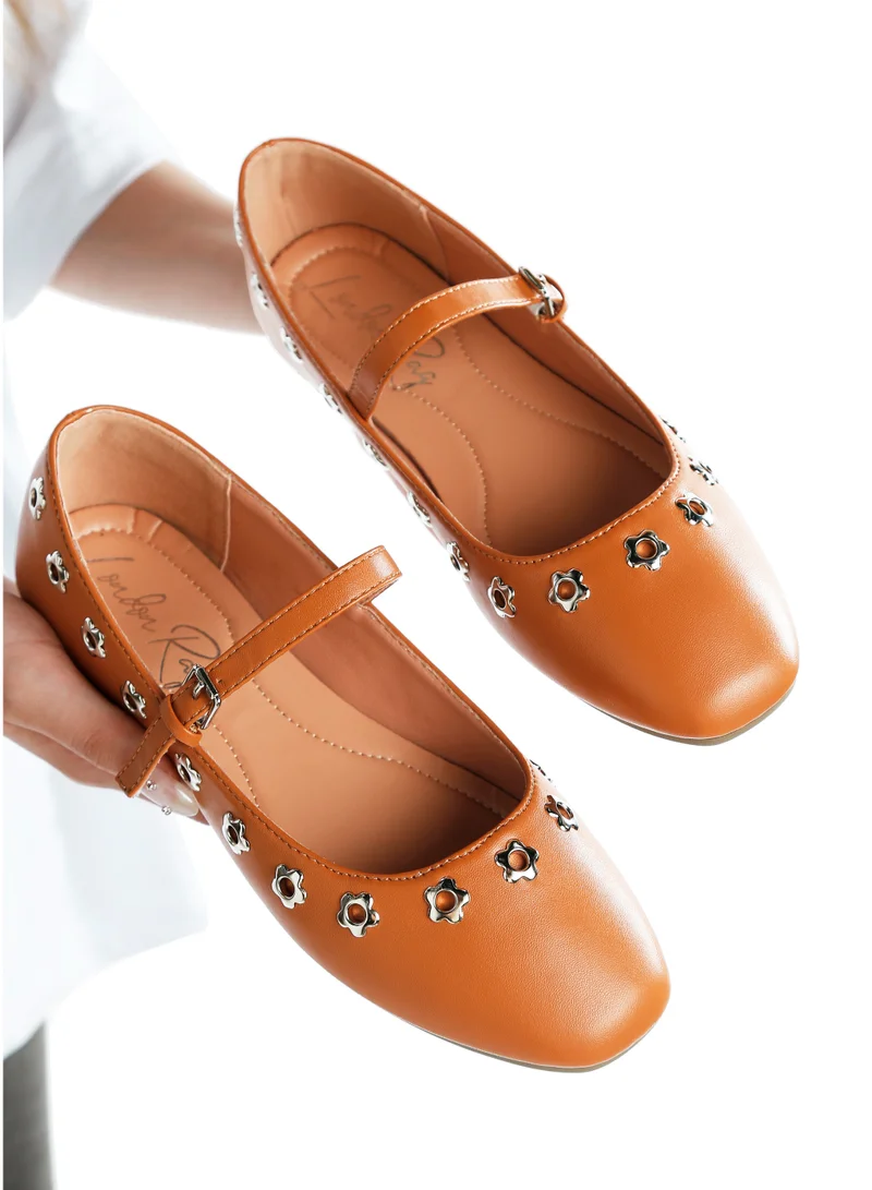 London Rag Floral Eyelet Strapped Ballerinas in Tan