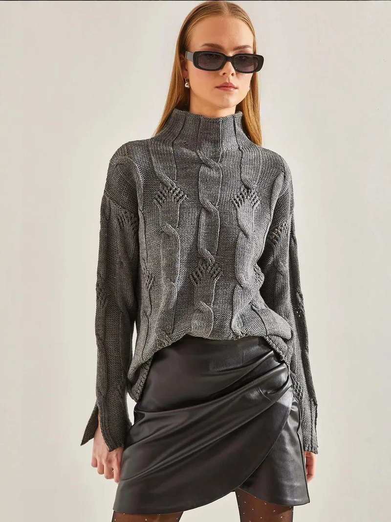 بيانكو لوتشي كنزة صوف محبوكة بنصف ياقة عالية من لوتشي