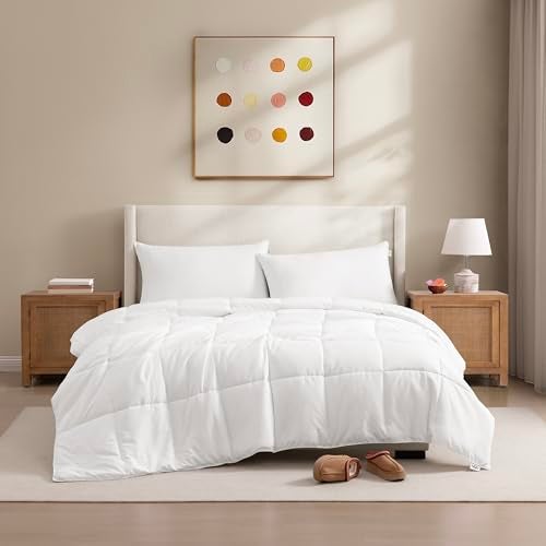UGG Full/Queen Comforter Duvet Insert Cooling Lightweight Down Alternative Hypoallergenic Washable Quilted Fluffy Comforter Blanket with Corner Tabs for Duvet Cover, Full/Queen, White (Danielle) - Image 2