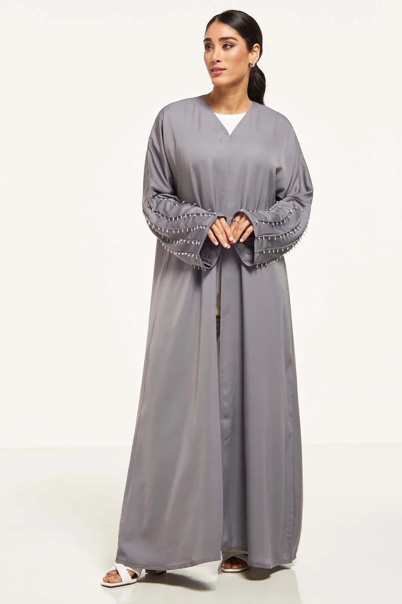 Moistreet Embellished Pleat Detailed Abaya