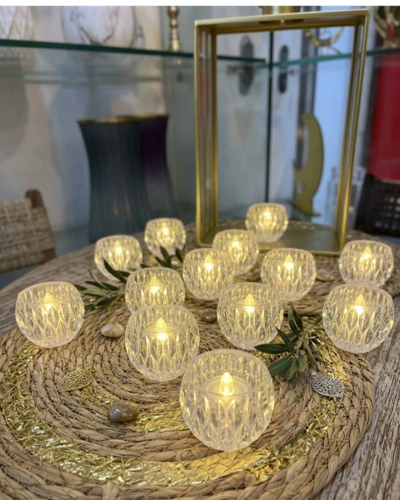 زوبا شمعة ديكور LED كريستال مضيئة بدون لهب بتصميم كريستالي فاخر – إضاءة دافئة رومانسية وآمنة تشبه الشموع الحقيقية مثالية للمنزل والمناسبات والديكور العصري (12 قطعه) - Image 4