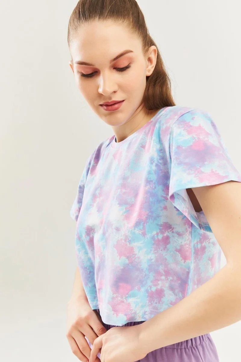 بوتيكجيز Batik Aqua Oversize Comfortable 100% Cotton Combed Crew Neck Short Sleeve Basic Crop T-Shirt