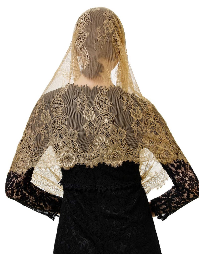 PAMOR Spanish Style Lace Traditional Vintage Inspired Infinity Shape Mantilla Veil Latin Mass Head Covering (Beige) - Image 5