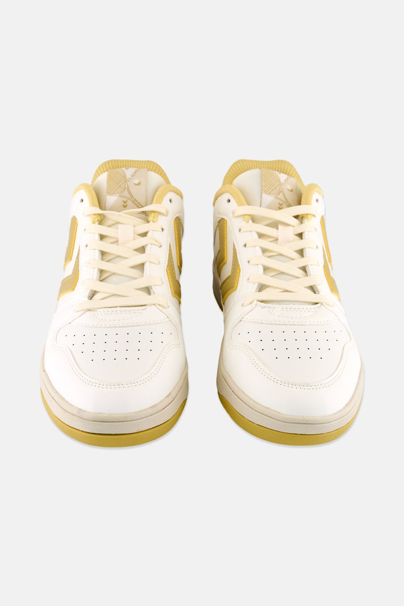 Hummel أحذية خارجية للرجال من ست باور بلاي، بيضاء - Image 4