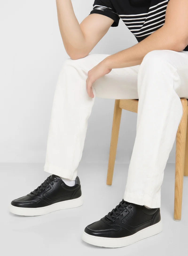 Seventy Five Casual Sneakers